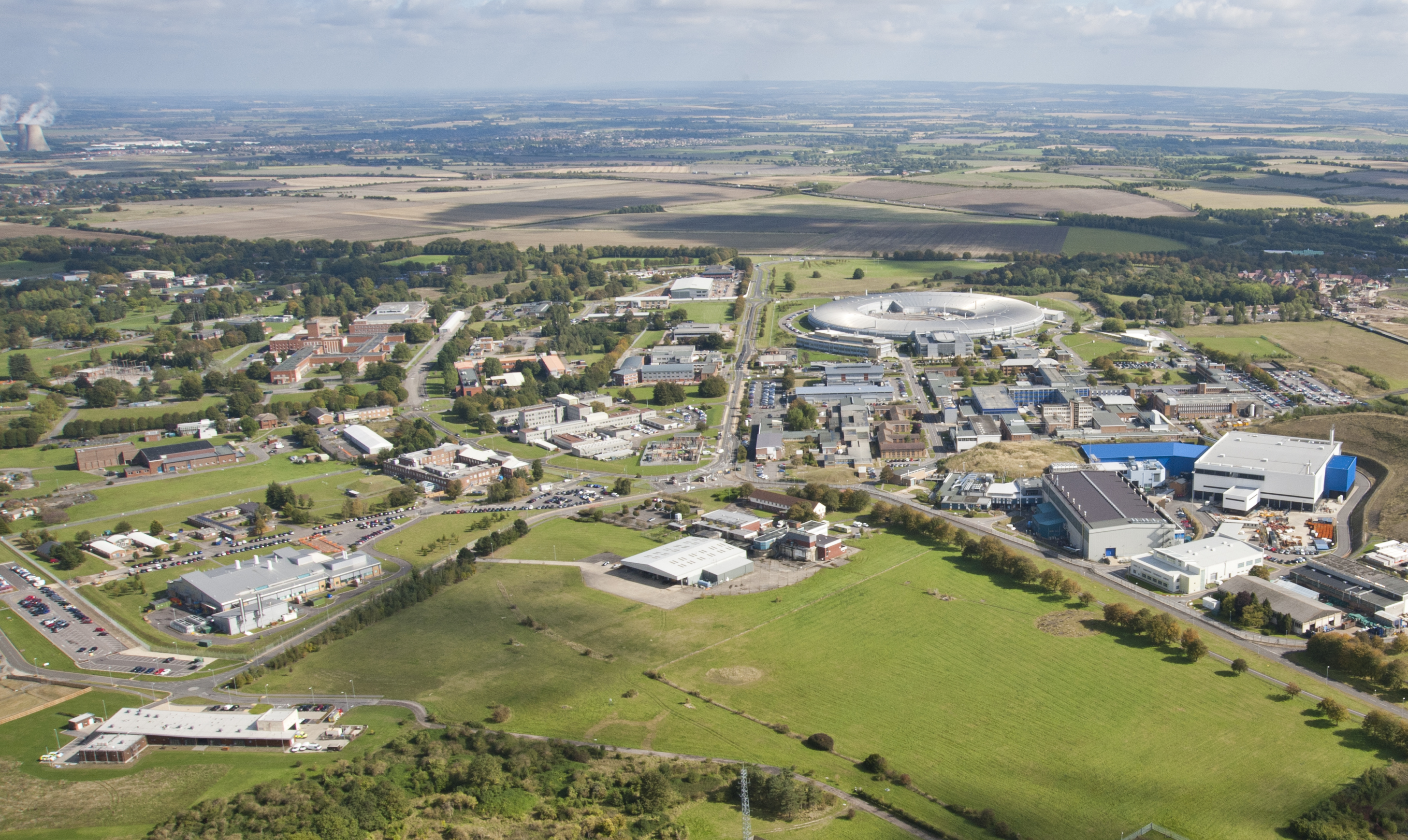 A picture of the rutherford appleton labaoratory from the air.